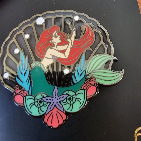 Loungefly Ariel Enamel Pin Little Mermakd Stainglass Shell Disney Princess NEW - Picture 4 of 7